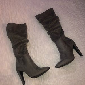 Ruched Pointed Toe Boots